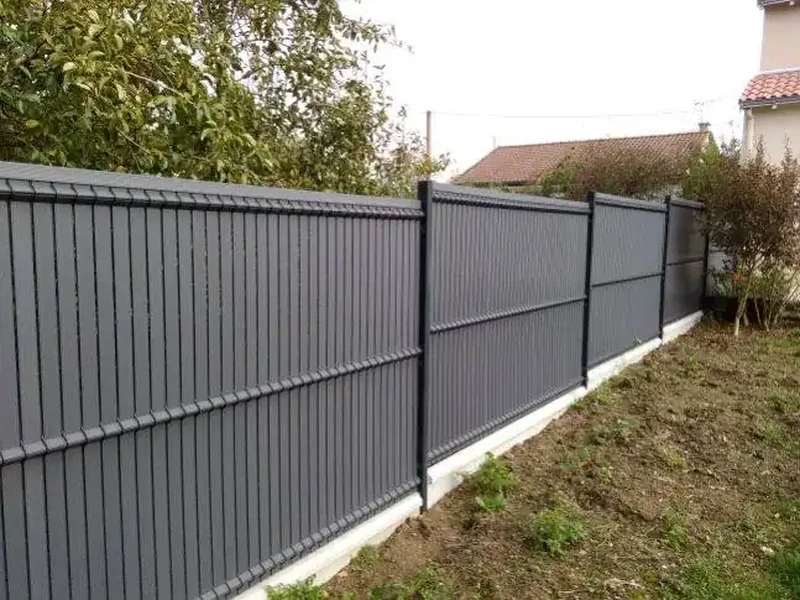 Brise vue lames PVC