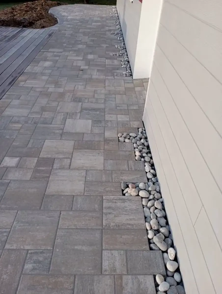 Terrasse pavés kann et bois