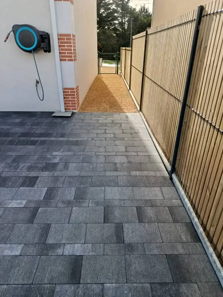 Clôture Mrt avec occultant bois 